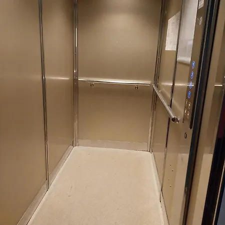 Wellness D403 čtvrté Patro Appartamento Frymburk